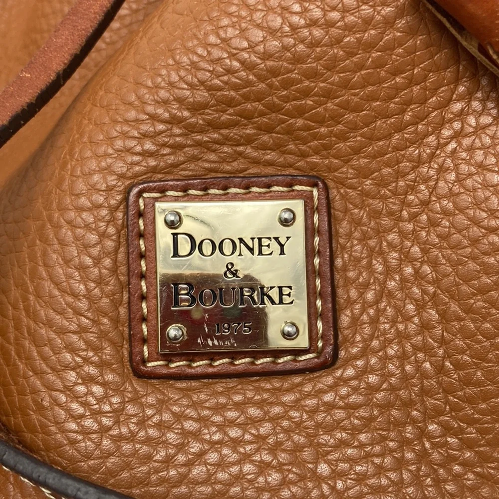 Lovely vintage Dooney & Bourke bag. Supple genuine leather - Picture 6 of 10